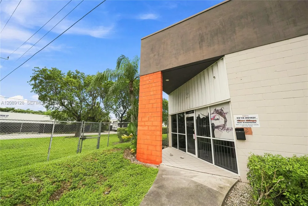 3016 NW 79th Ave #3016 Doral, FL 33122