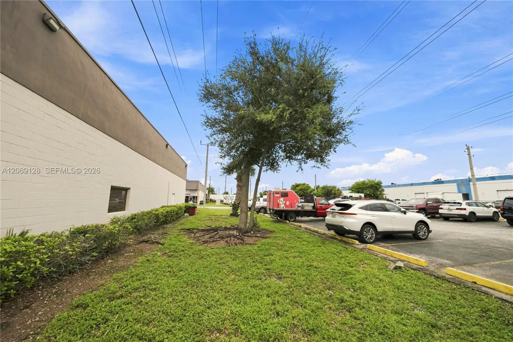 3016 NW 79th Ave #3016 Doral, FL 33122