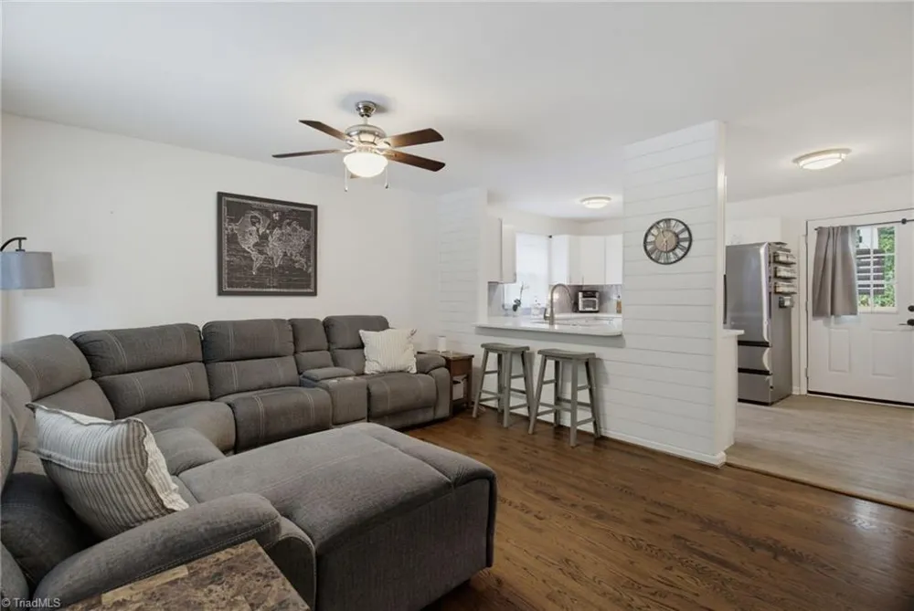 2916 Martinsville Road Greensboro, NC 27408