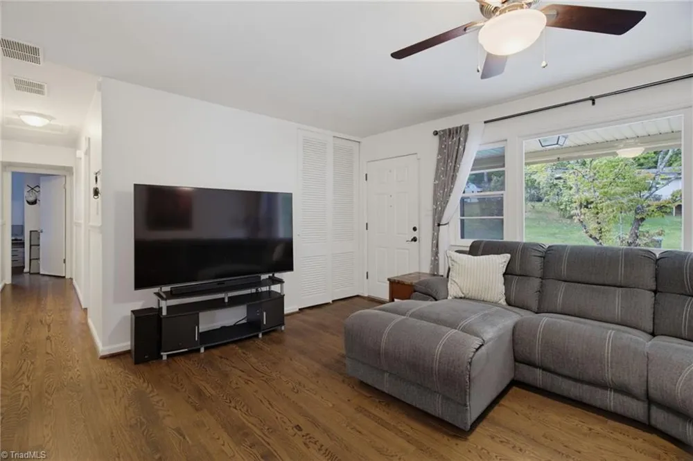 2916 Martinsville Road Greensboro, NC 27408