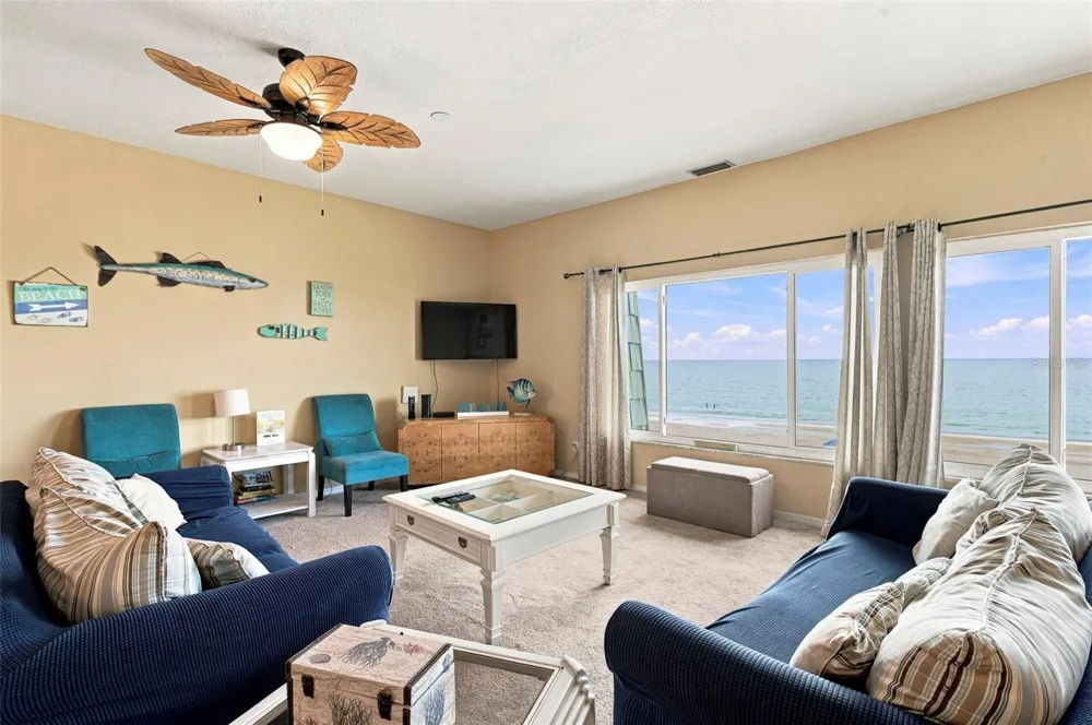 60 GULF BOULEVARD #402 Indian Rocks Beach, FL 33785