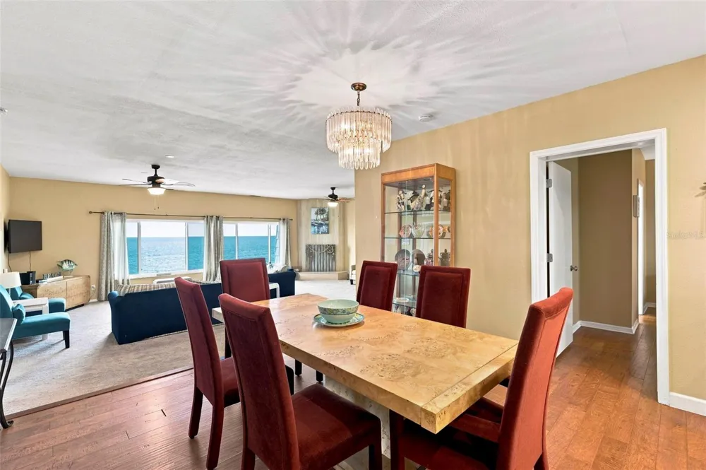 60 GULF BOULEVARD #402 Indian Rocks Beach, FL 33785