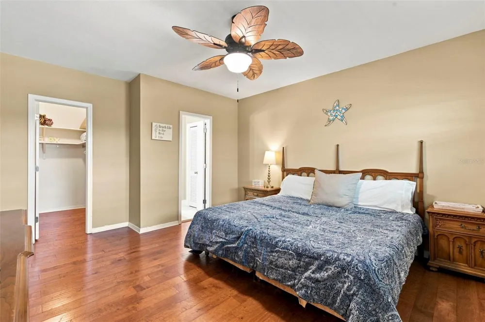 60 GULF BOULEVARD #402 Indian Rocks Beach, FL 33785