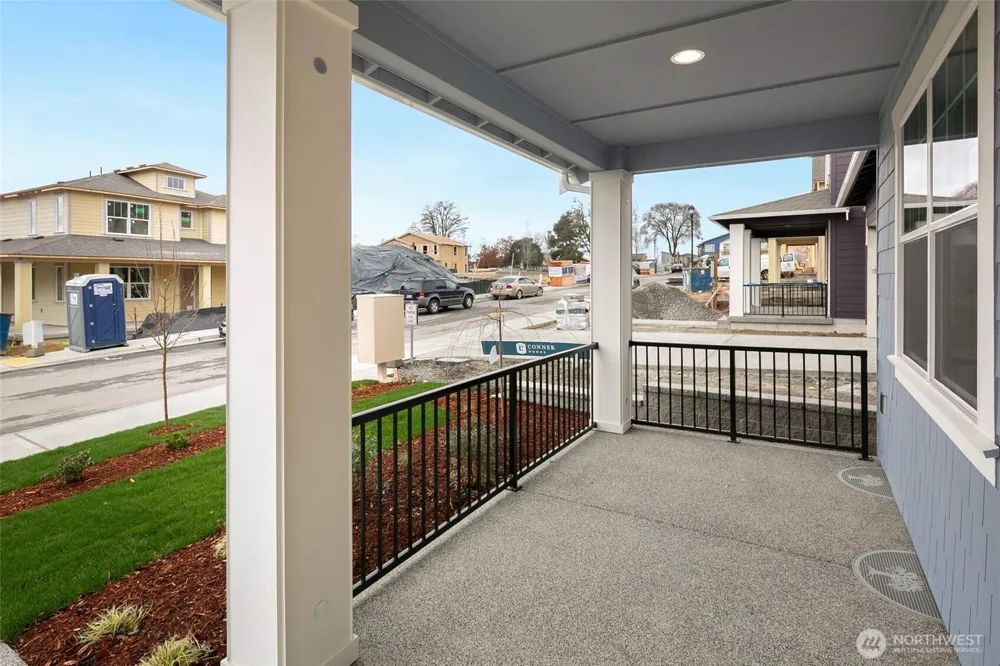 592 SW 97th Street #2 Seattle, WA 98106