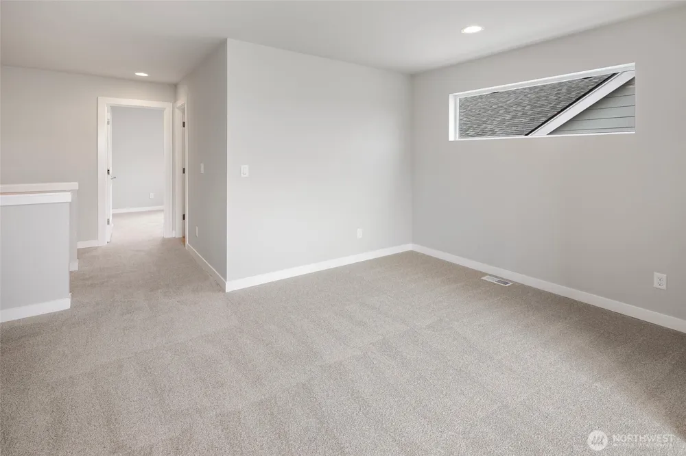 592 SW 97th Street #2 Seattle, WA 98106