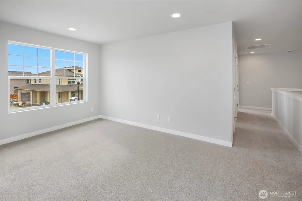 592 SW 97th Street #2 Seattle, WA 98106