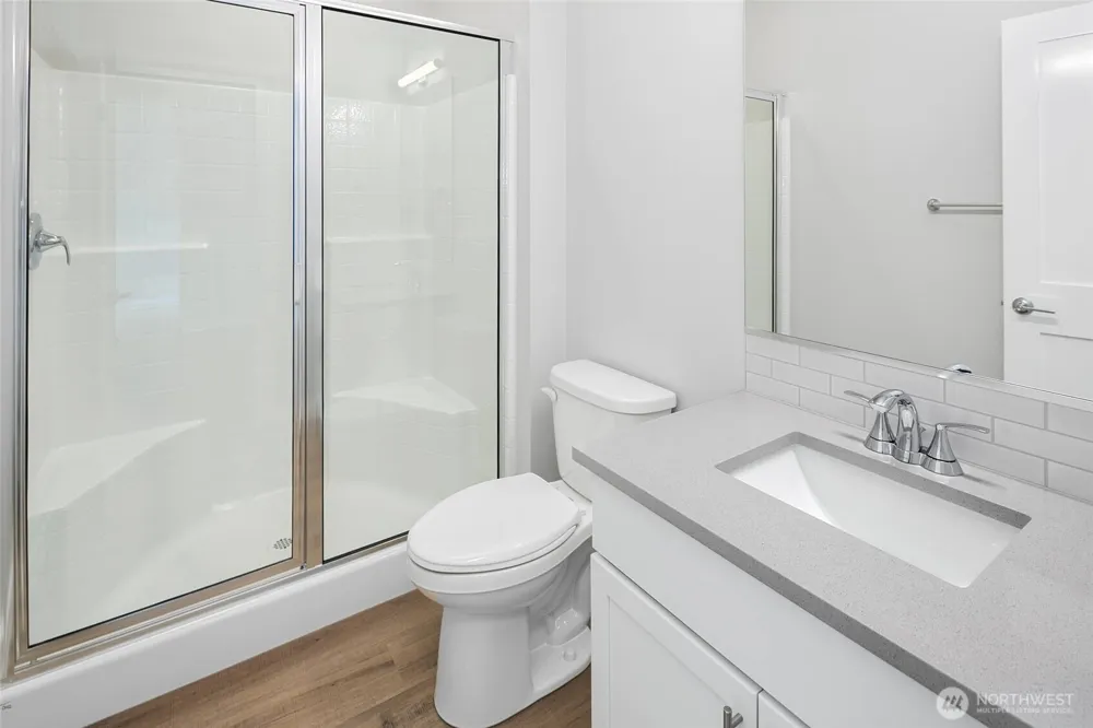 592 SW 97th Street #2 Seattle, WA 98106
