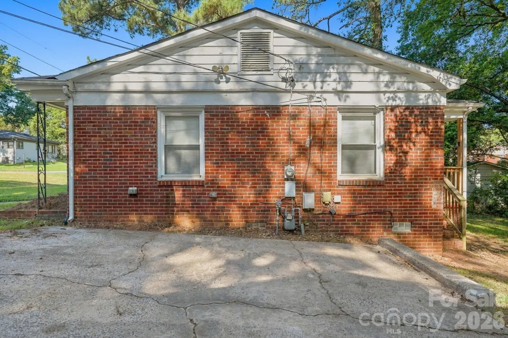 4400 Welling Avenue Charlotte, NC 28208