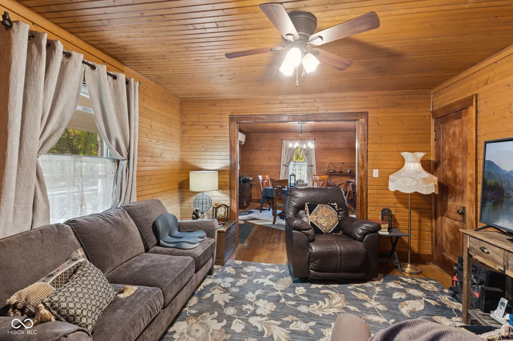 6774 Mount Moriah Road Nineveh, IN 46164