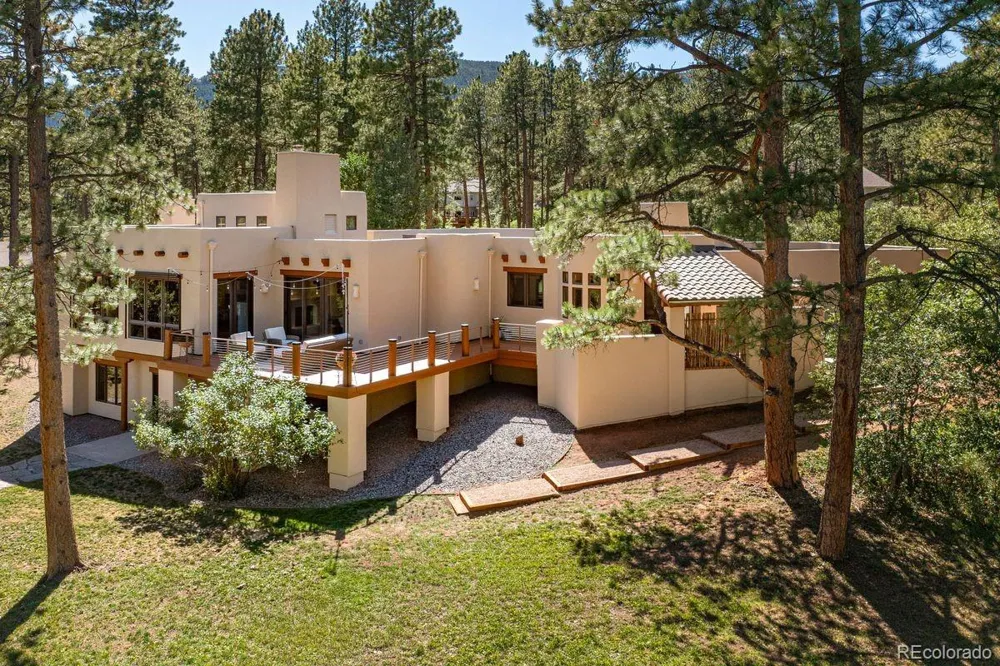 5757 Pine Court Larkspur, CO 80118