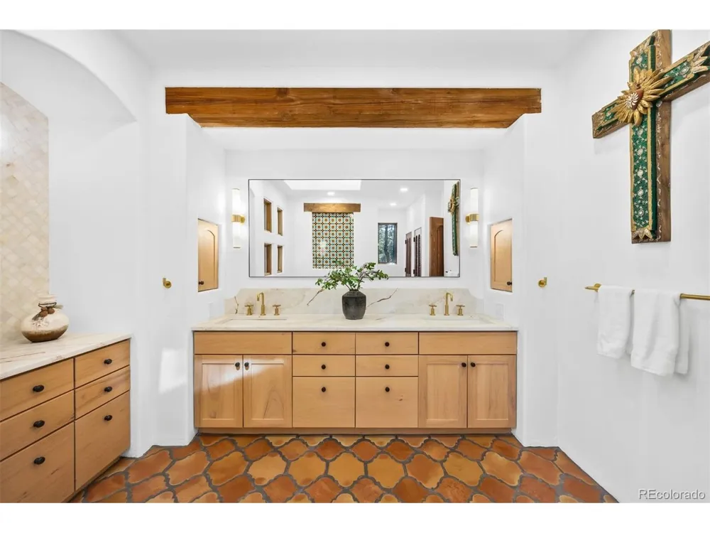 5757 Pine Court Larkspur, CO 80118