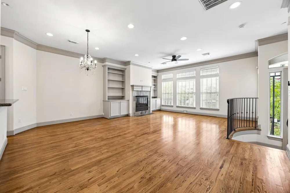 6304 Prague Street Houston, TX 77007