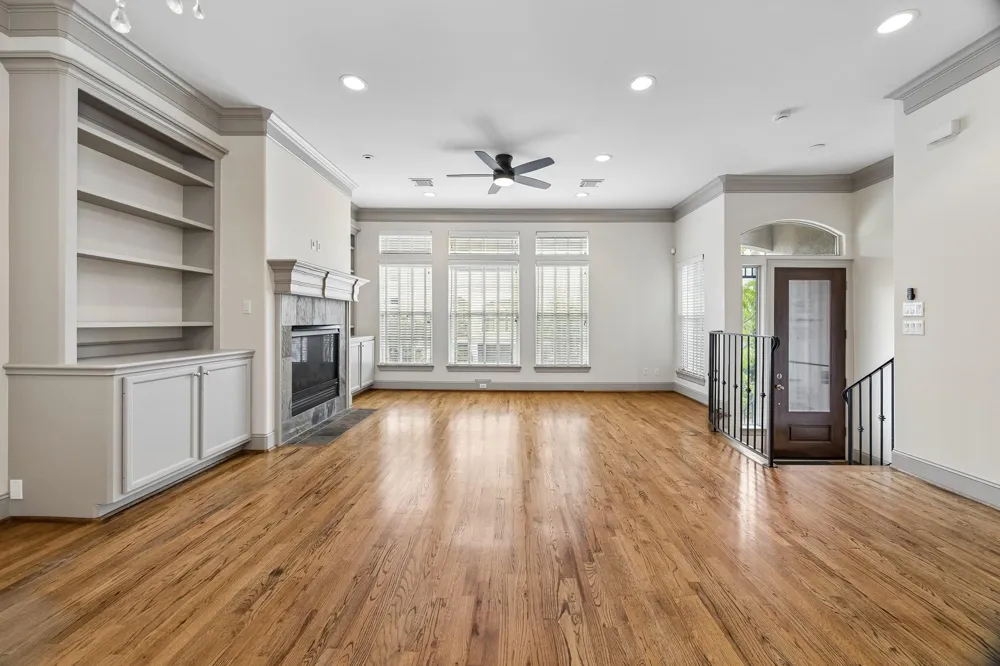 6304 Prague Street Houston, TX 77007