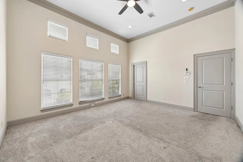 6304 Prague Street Houston, TX 77007
