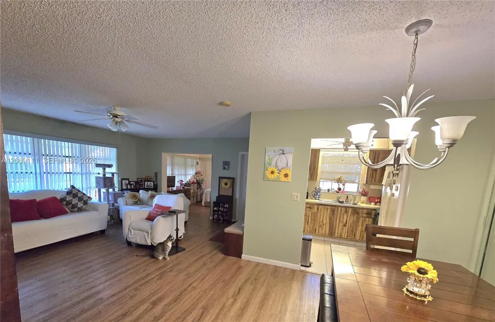 5162 Lakefront Blvd #D Delray Beach, FL 33484