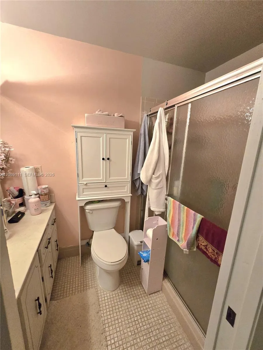5162 Lakefront Blvd #D Delray Beach, FL 33484