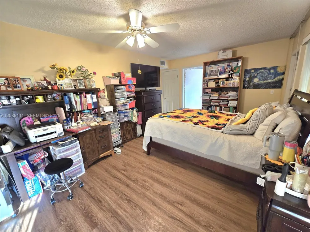5162 Lakefront Blvd #D Delray Beach, FL 33484
