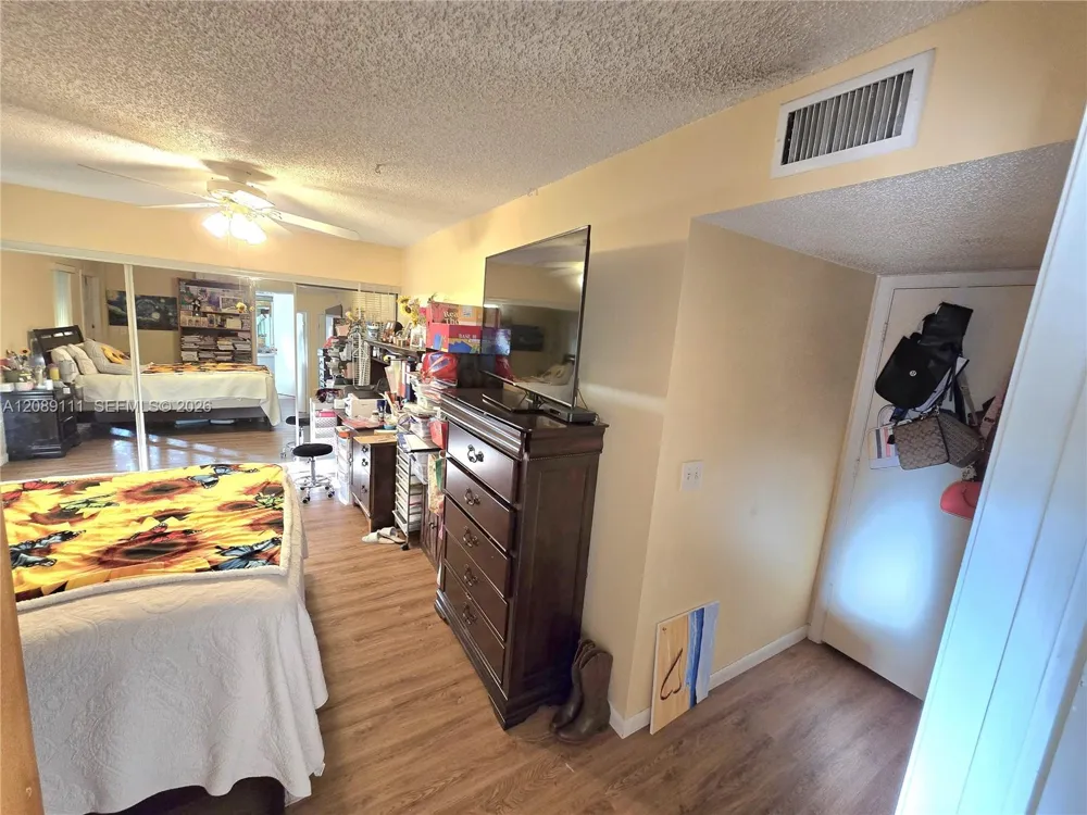 5162 Lakefront Blvd #D Delray Beach, FL 33484