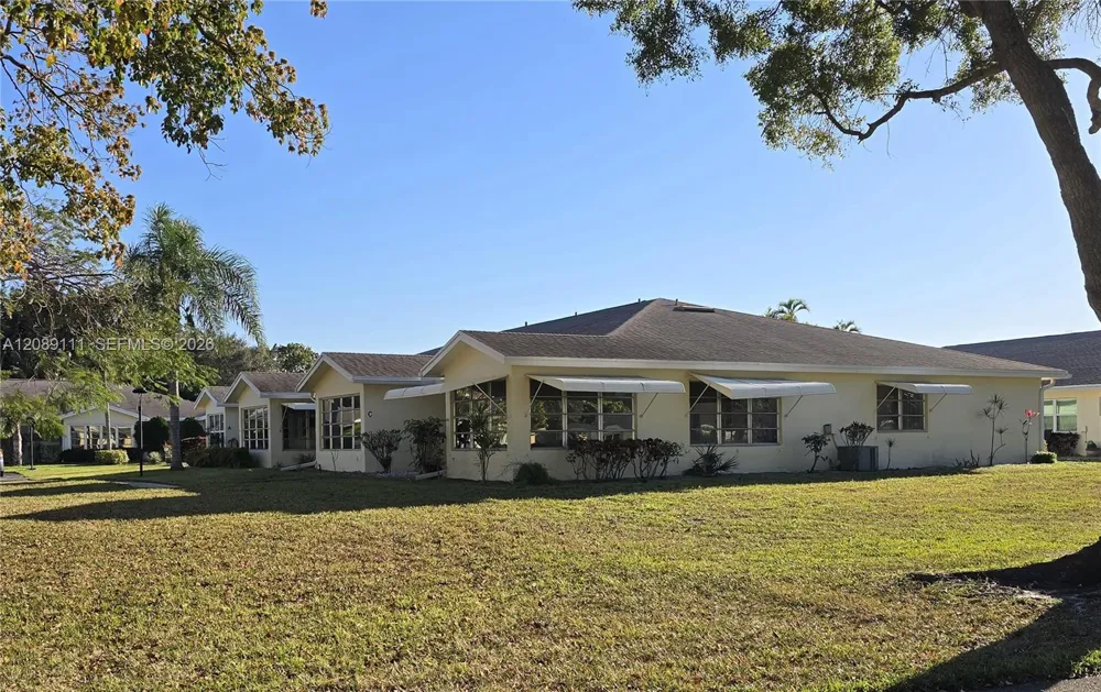5162 Lakefront Blvd #D Delray Beach, FL 33484