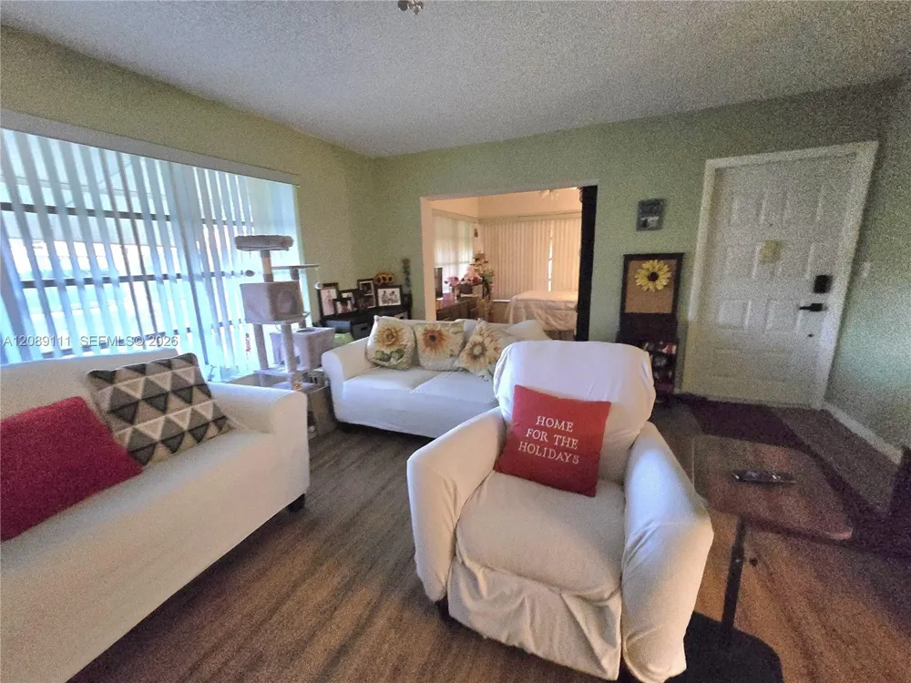 5162 Lakefront Blvd #D Delray Beach, FL 33484