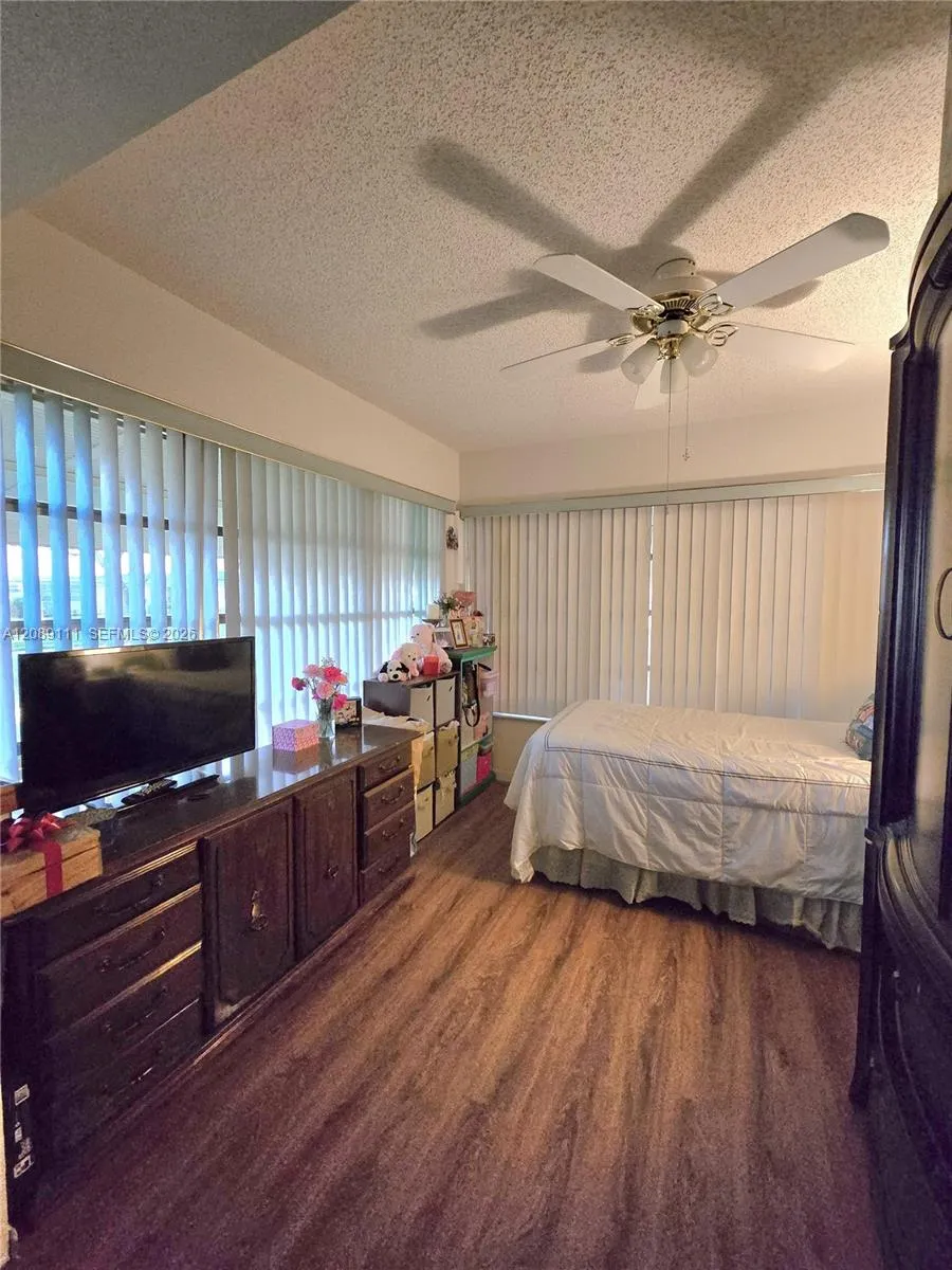 5162 Lakefront Blvd #D Delray Beach, FL 33484