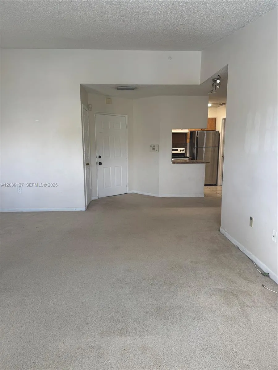 17440 NW 67th Ct #L-15 Hialeah, FL 33015