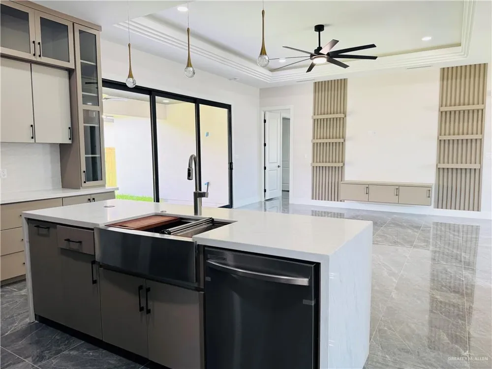 3924 W Zimmerius Avenue McAllen, TX 78504