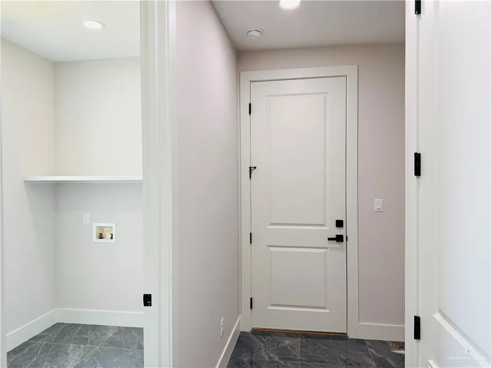 3924 W Zimmerius Avenue McAllen, TX 78504