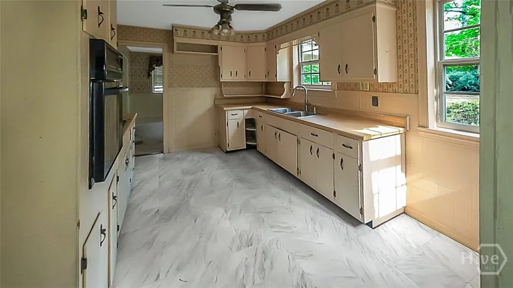 819 Hillcrest Drive Thomson, GA 30824