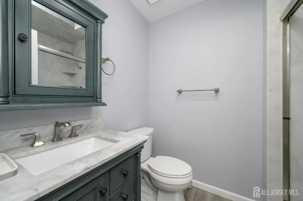 8 Lumsden Court Toms River, NJ 08757