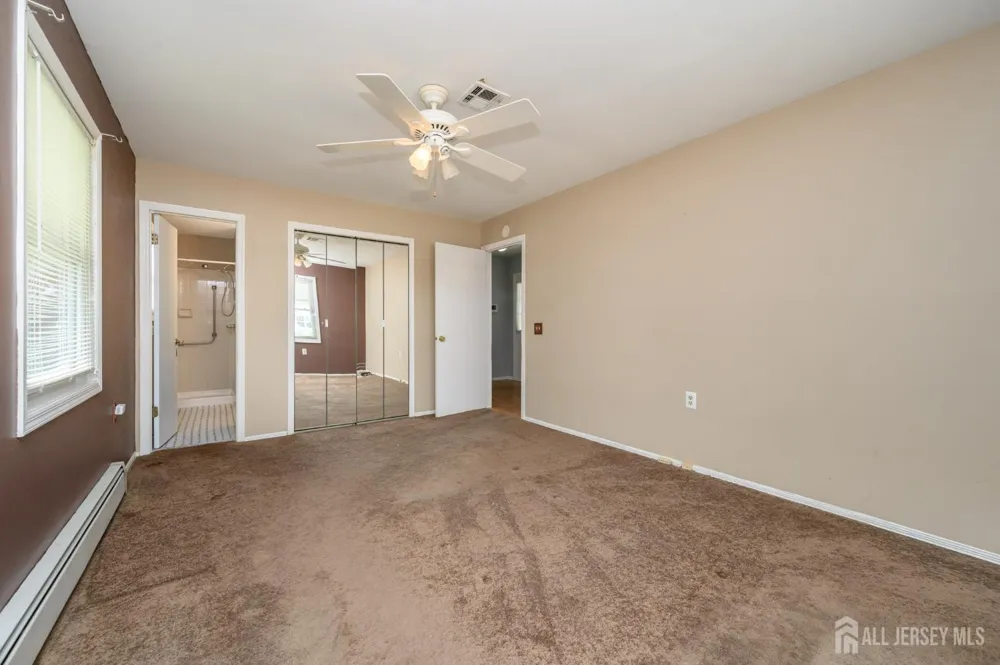 8 Lumsden Court Toms River, NJ 08757
