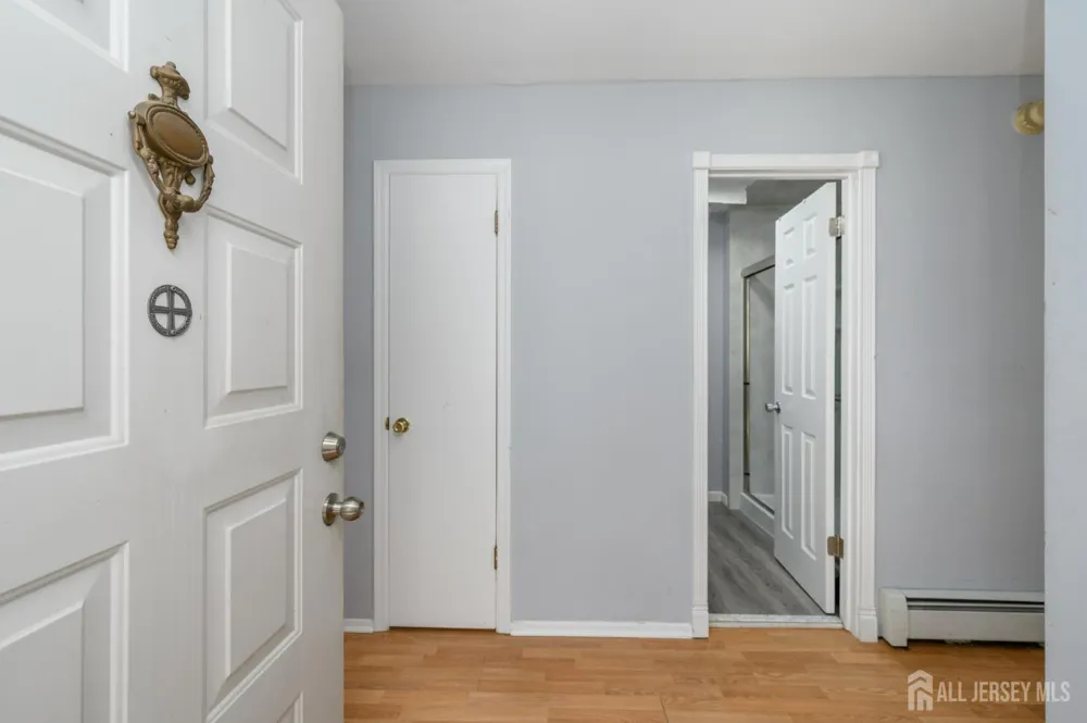 8 Lumsden Court Toms River, NJ 08757