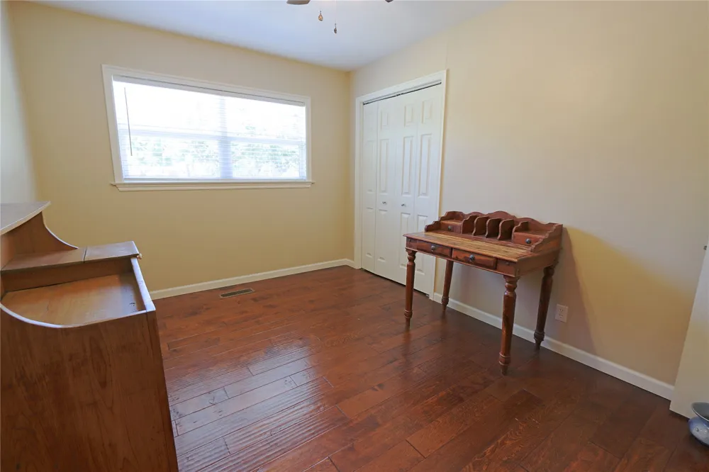 34122 E 698 TERRACE Wagoner, OK 74467