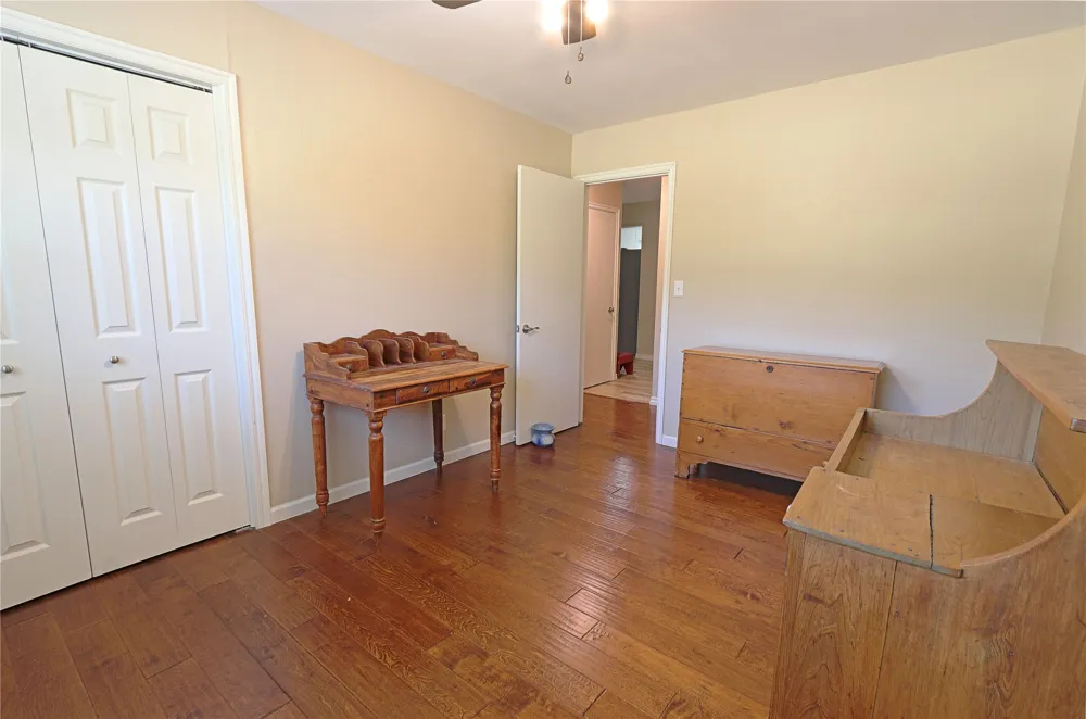 34122 E 698 TERRACE Wagoner, OK 74467