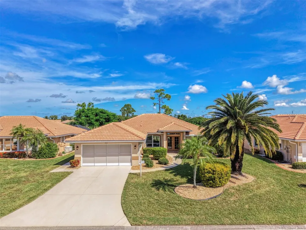 8261 LAKESIDE DRIVE Englewood, FL 34224