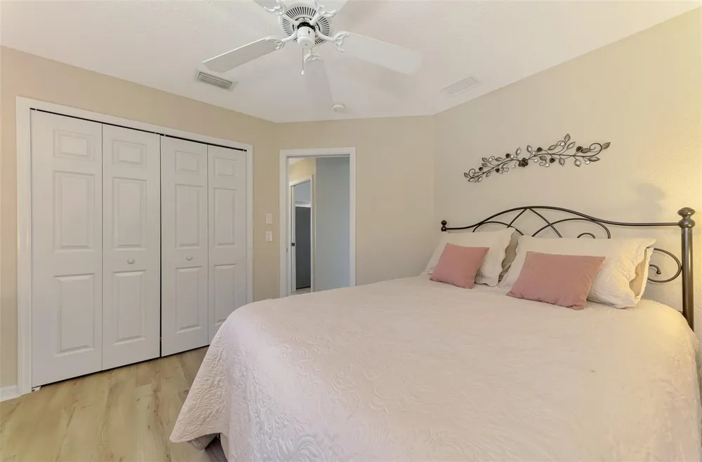 8261 LAKESIDE DRIVE Englewood, FL 34224
