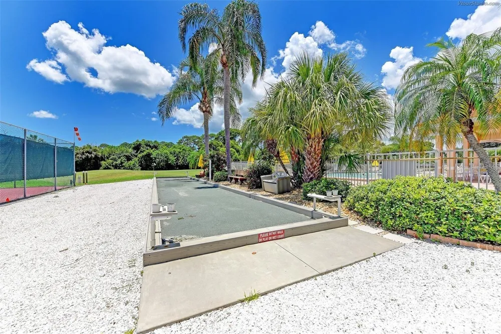 8261 LAKESIDE DRIVE Englewood, FL 34224