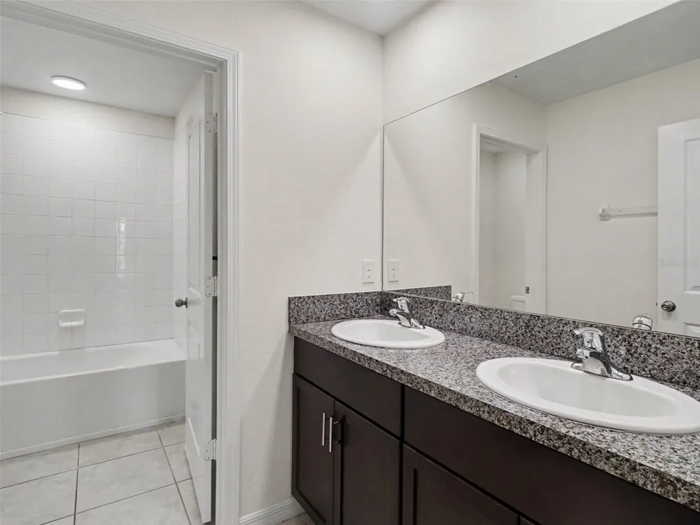 15470 BROAD BRUSH DRIVE Sun City Center, FL 33573