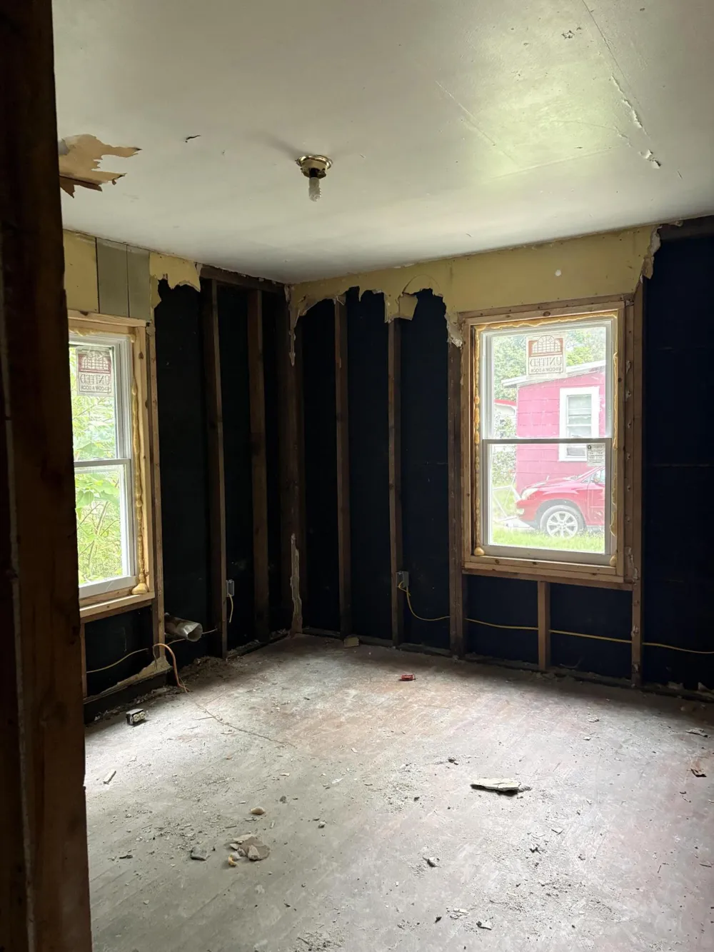 911 Waukonda Avenue Benton Charter Township, MI 49022