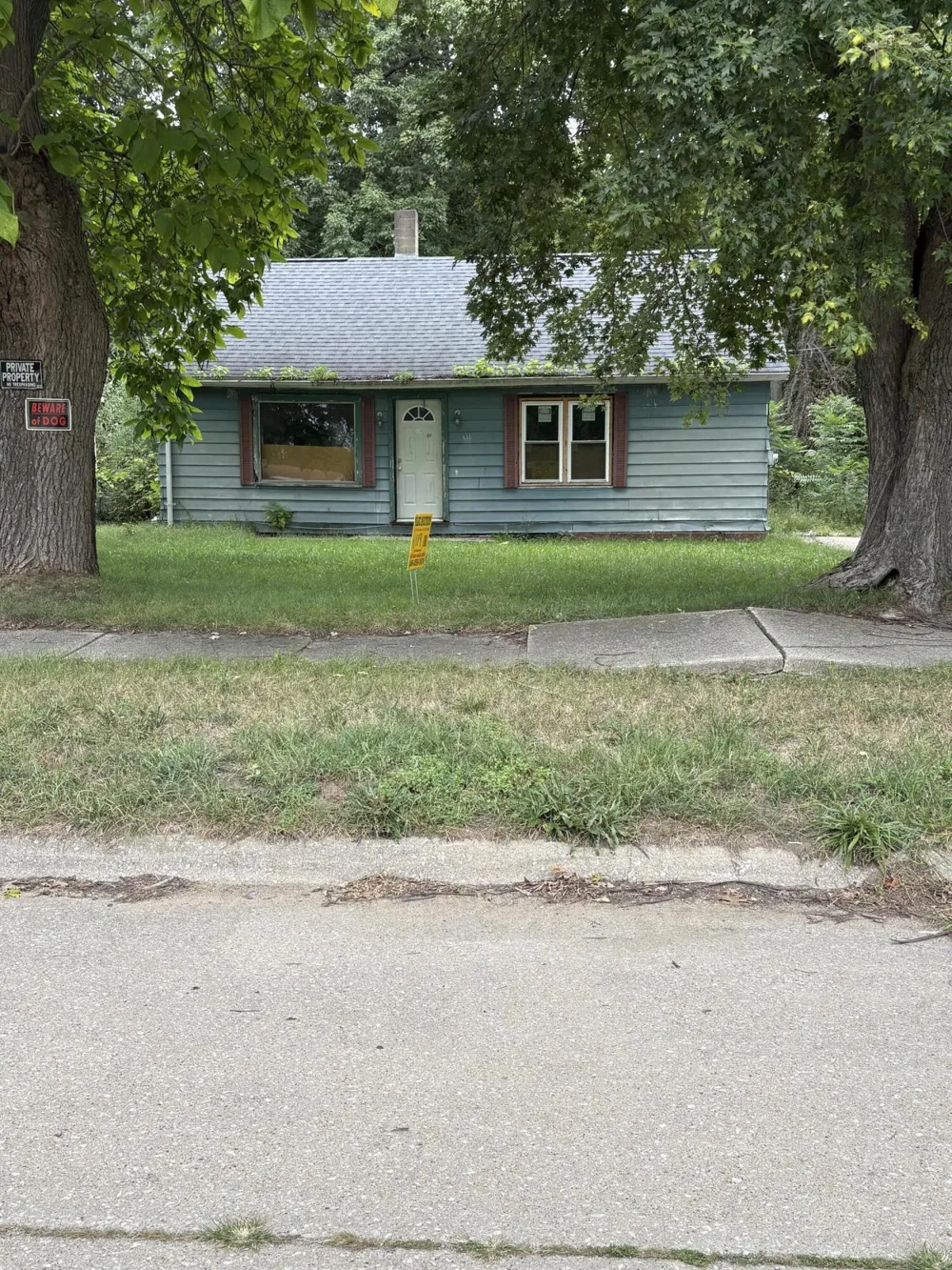 911 Waukonda Avenue Benton Charter Township, MI 49022