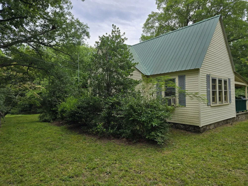 176 Parks Rd Monteagle, TN 37356