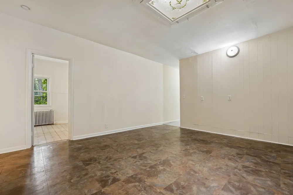 414 MONASTERY PL Rear Union City, NJ 07087