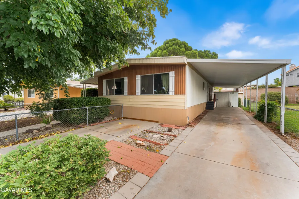 43850 E 20th Street #Spc 157 Lancaster, CA 93535