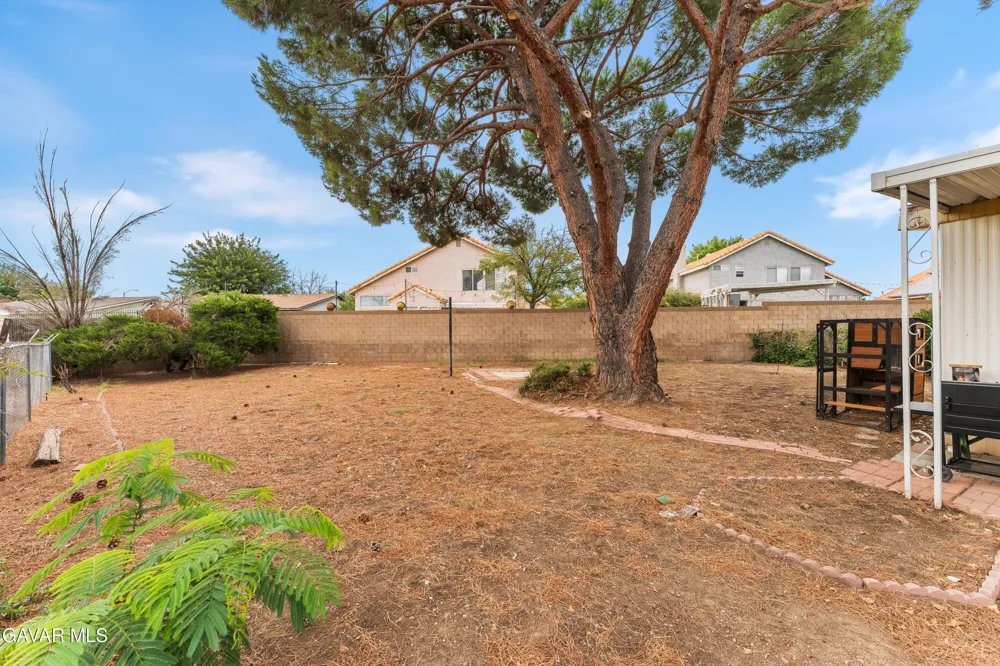 43850 E 20th Street #Spc 157 Lancaster, CA 93535