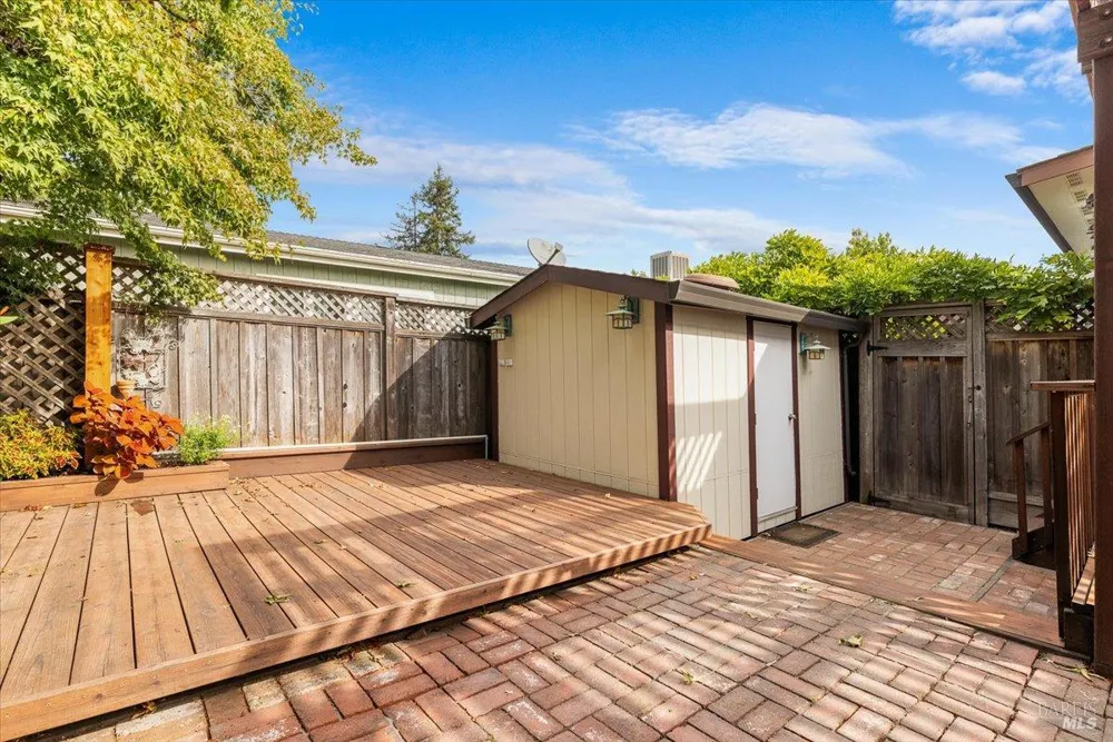 300 Stony Point Road ##105 Petaluma, CA 94952