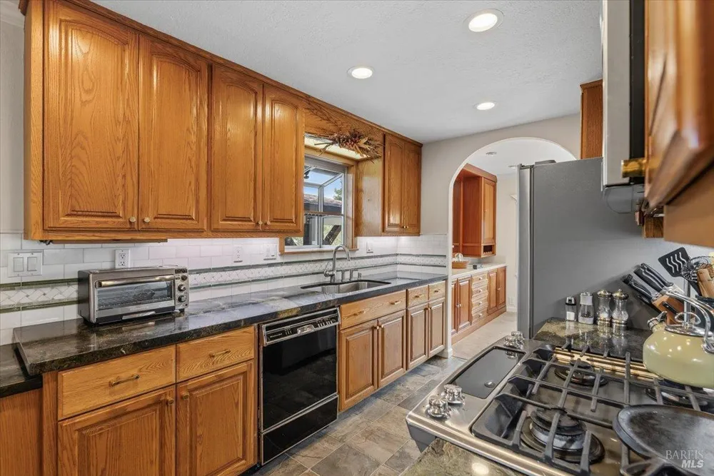 300 Stony Point Road ##105 Petaluma, CA 94952