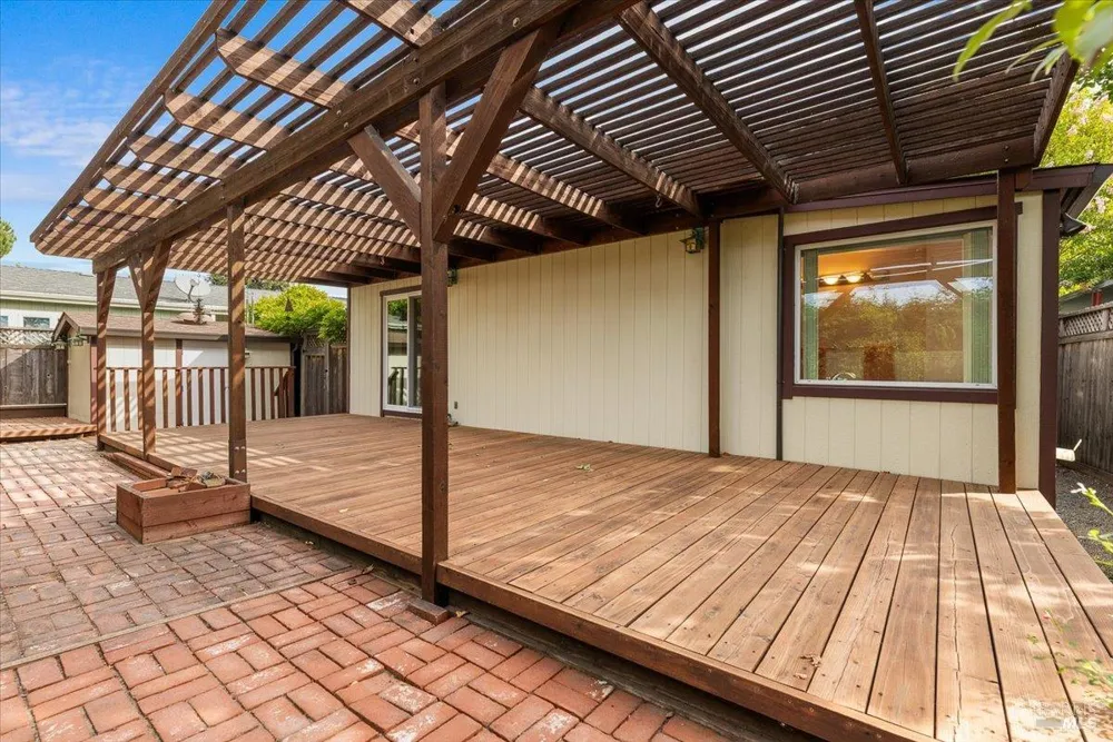 300 Stony Point Road ##105 Petaluma, CA 94952