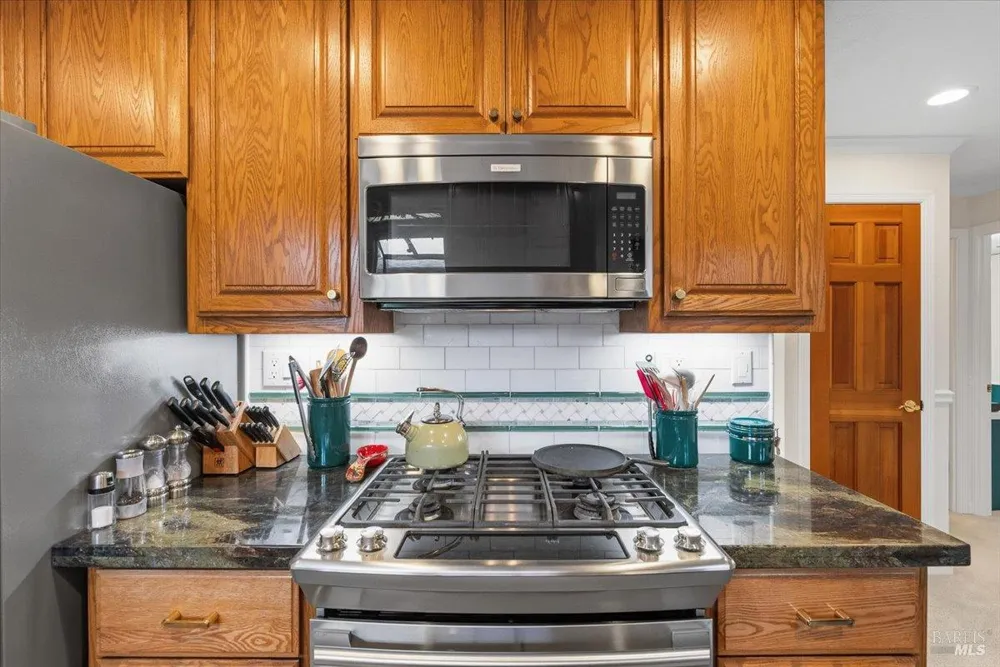 300 Stony Point Road ##105 Petaluma, CA 94952