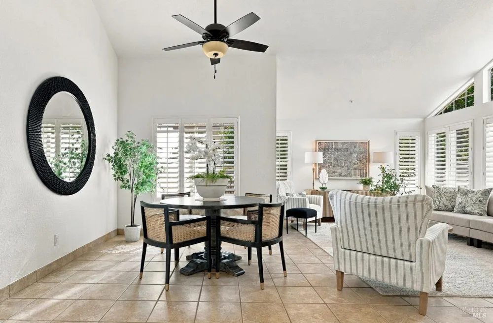 4122 Fireside Court Napa, CA 94558