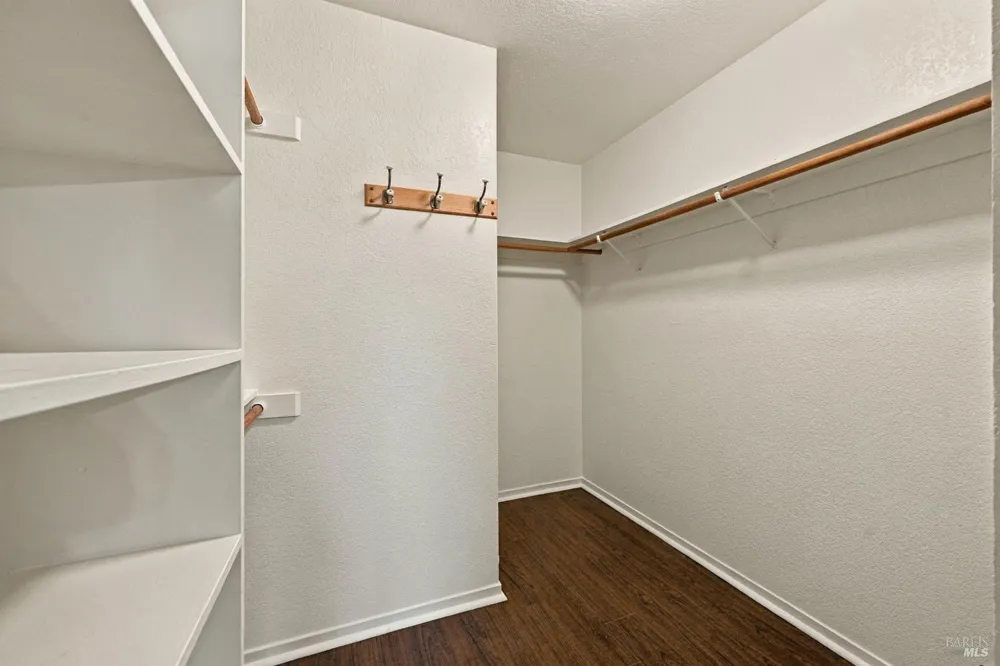 4122 Fireside Court Napa, CA 94558